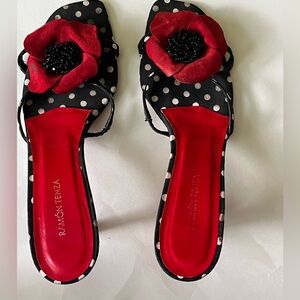 Ramon Tenza red and black kitten heels(SOLD)